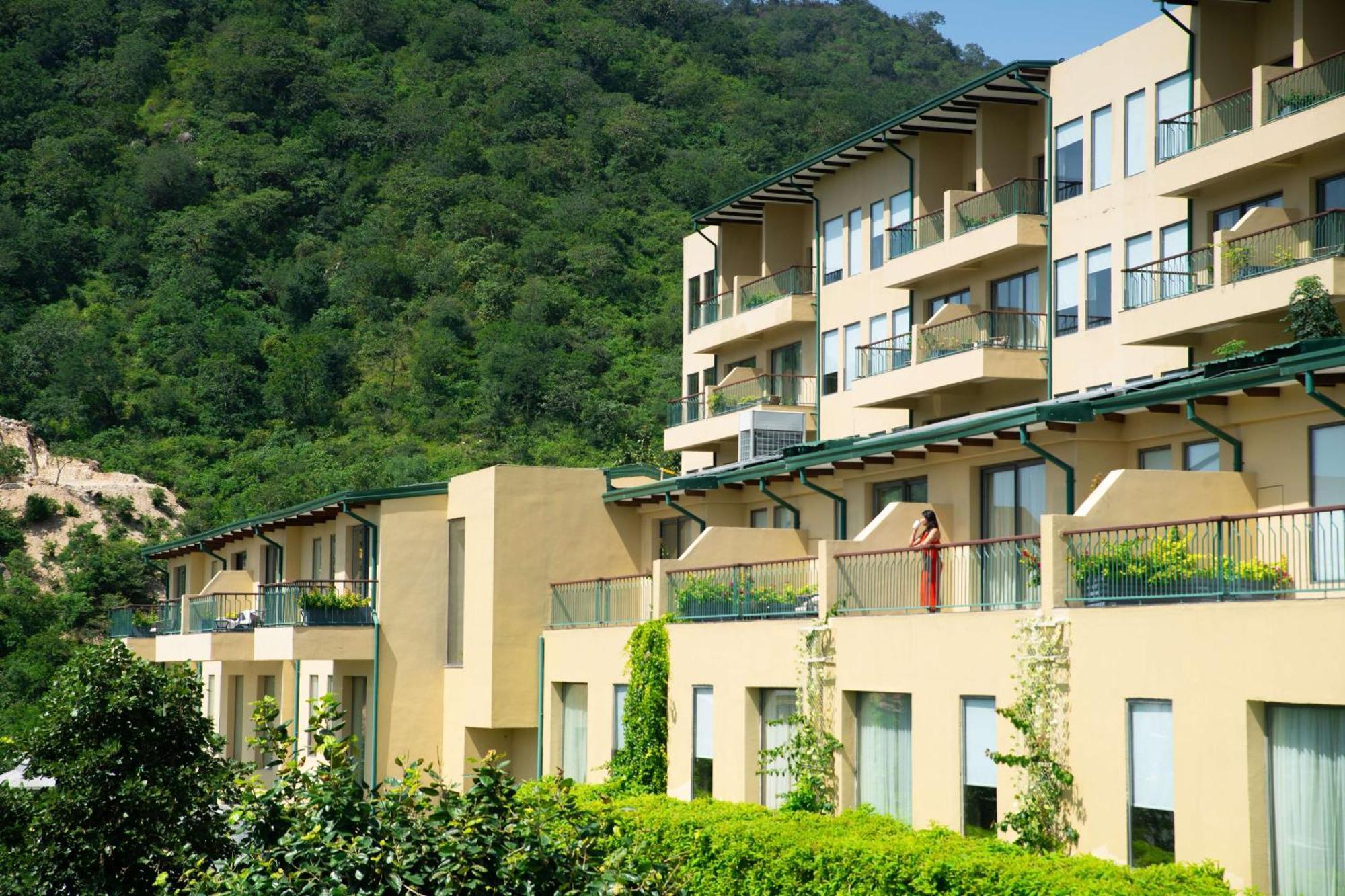 Radisson Blu Resort Kumbhalgarh Buitenkant foto